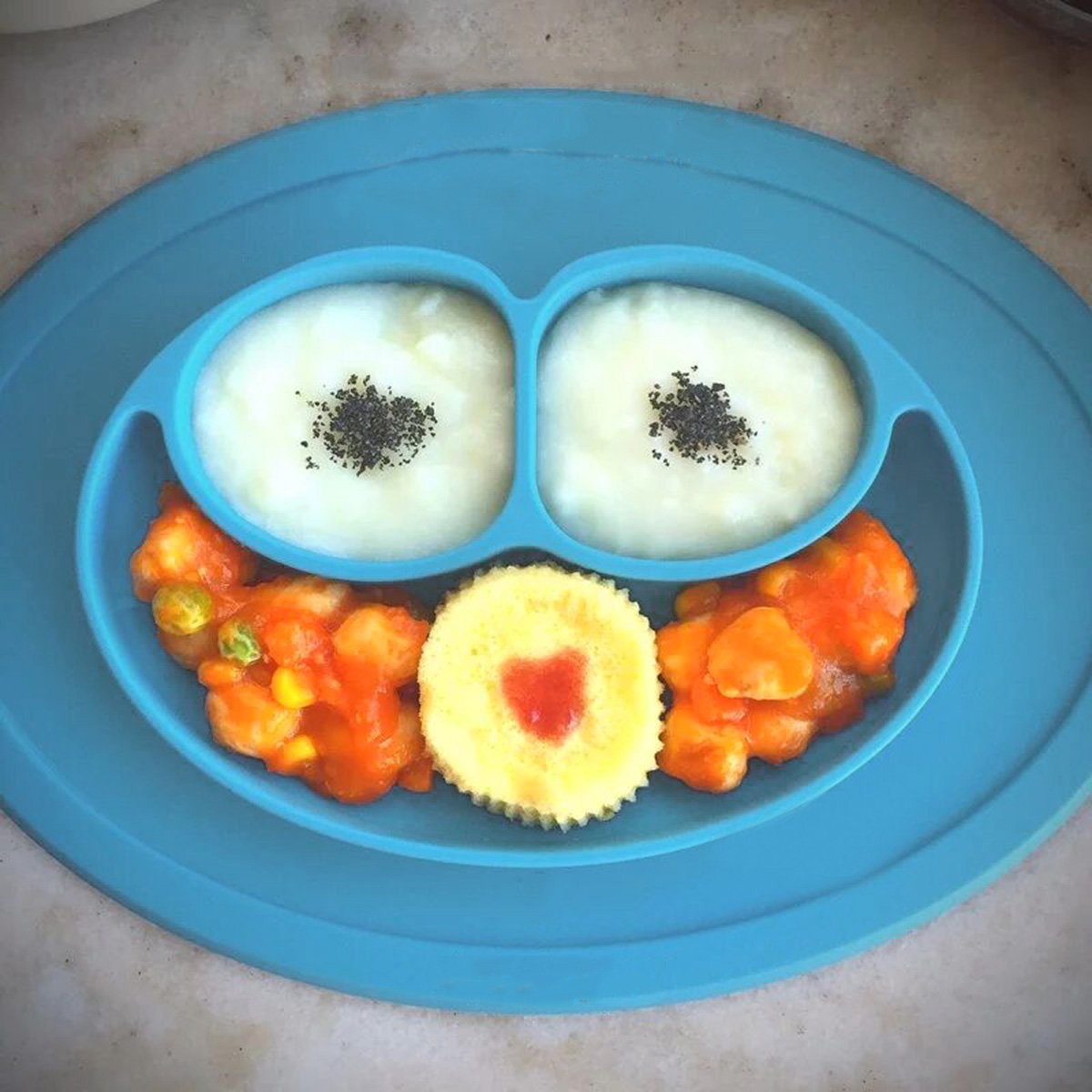 Vaisselle Assiettes Et Bols Le Repas De Bebe Sans Bpa Switty Plat De Diner Pour Les Bebes Visage Souriant Tapis De Biberon En Silicone Les Tout Petits Et Les Enfants Lave Vaisselle