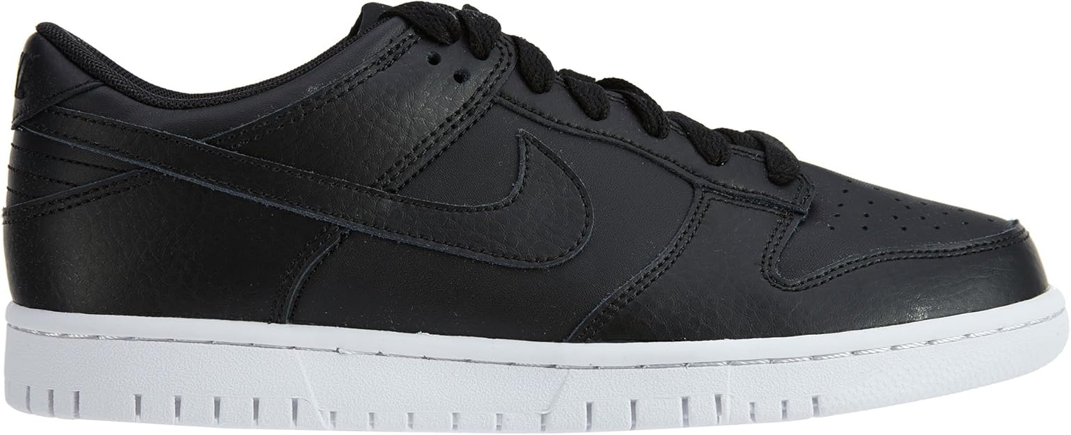 nike sb dunks low black and white
