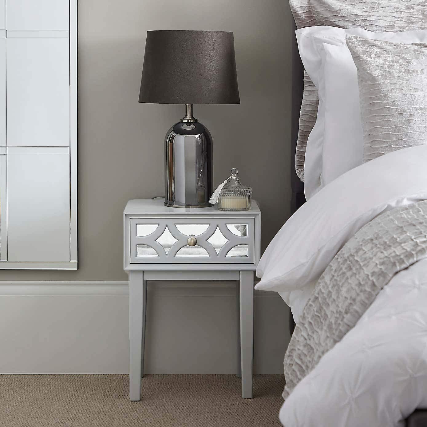 Amazon Com Cozayh Modern Clean Lined Nightstand Single Mirror Front Drawers W Geometric Overlays Side Table Sofa End Table Light Gray Kitchen Dining