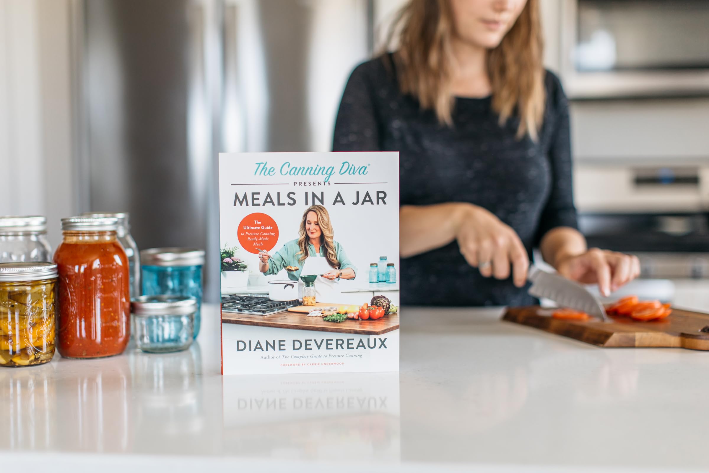The Canning Diva Presents Meals in a Jar: The Ultimate Guide to Pressure Canning Ready-Made Meals The Canning Diva Presents Meals in a Jar: The Ultimate Guide to Pressure Canning Ready-Made Meals Paperback Kindle