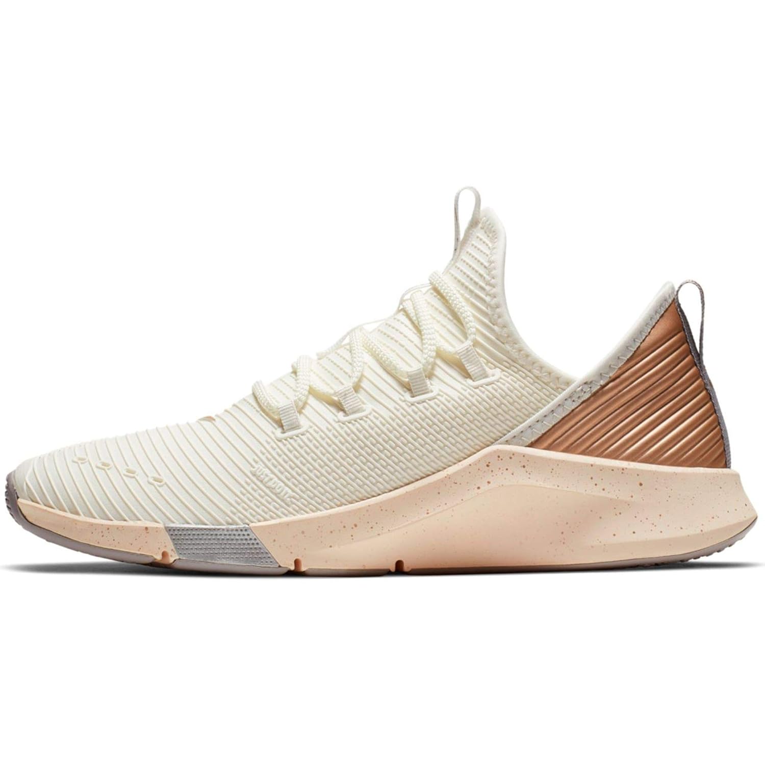 nike air zoom elevate mtlc