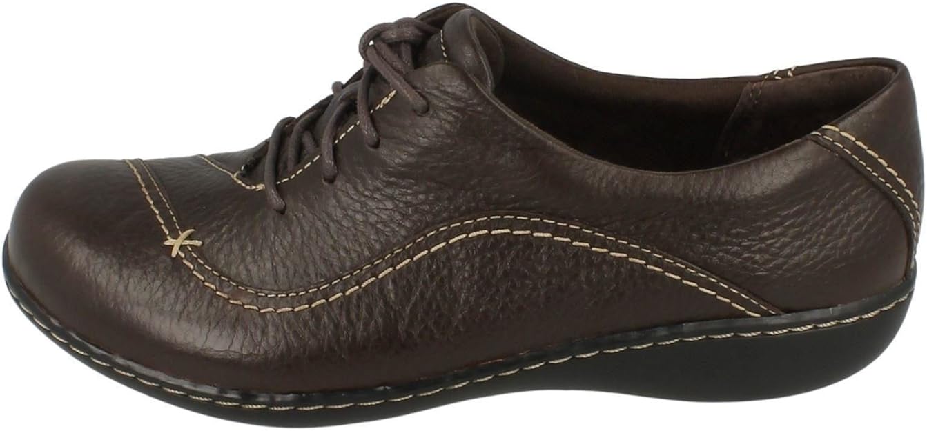 clarks embrace brook