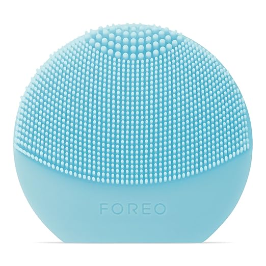 title=FOREO LUNA play plus spazzola viso portatile Mint, Spazzola impermeabile con