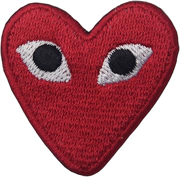 Embird Play Motivo Comme Des Garcons Rosso Con Occhi A Forma Di Cuore Iron Sew On On Patch 2f Ricamato Amazon It Casa E Cucina