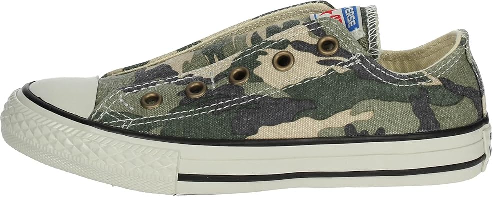 infant camo converse