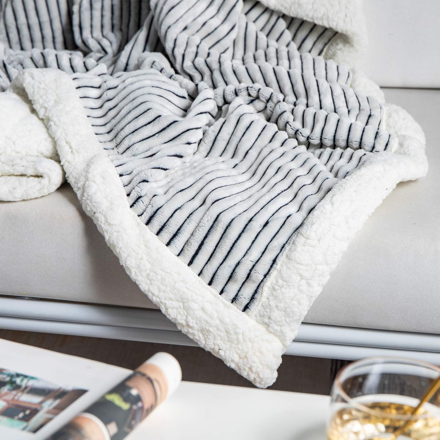 DISSA Sherpa Fleece Blanket Throw Blanket Soft Blanket Plush Fluffy Blanket Warm Cozy with Black and White Strip Perfect Throw for All Seasons for Couch Bed Sofa (Black, 60" x80''): Home & Kitchen