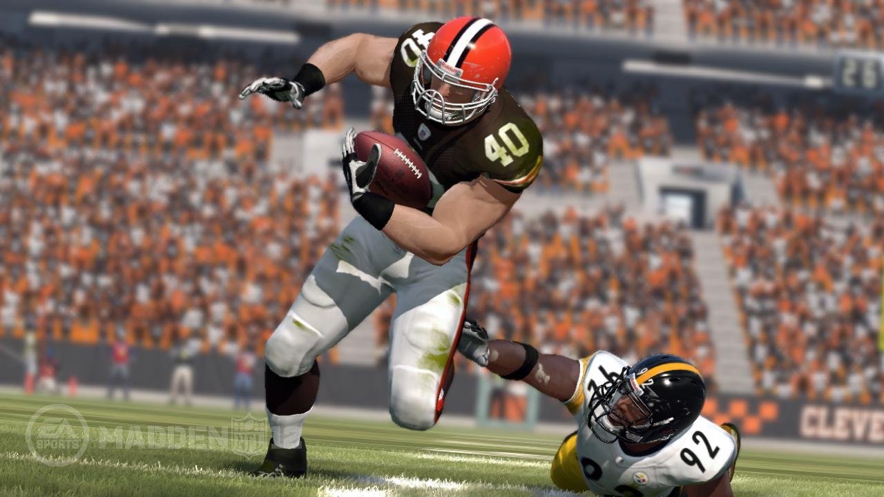 Madden NFL 12 - Xbox 360 (Renewed)