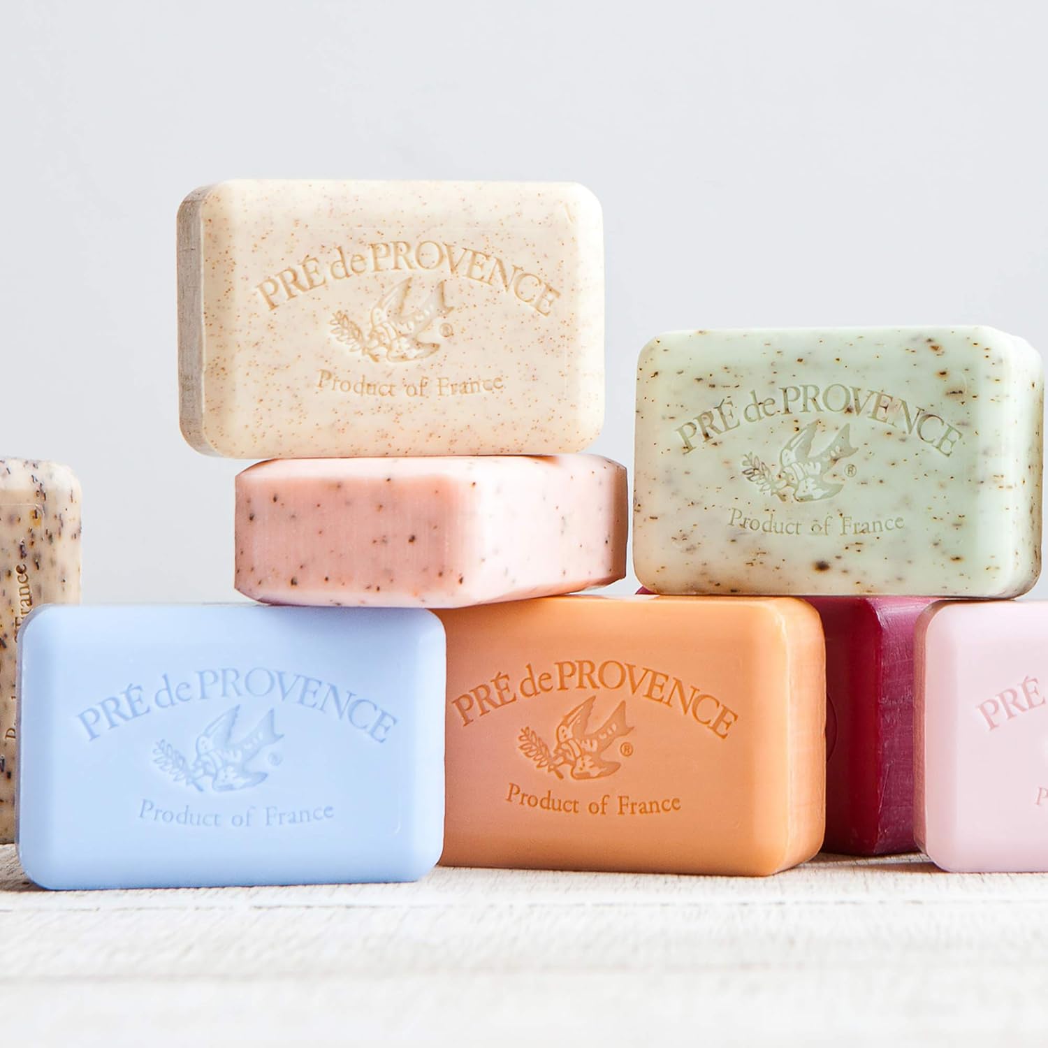 Pre de Provence Artisanal French Soap Bar Enriched with Shea Butter, Sandalwood, 250 Gram: Beauty