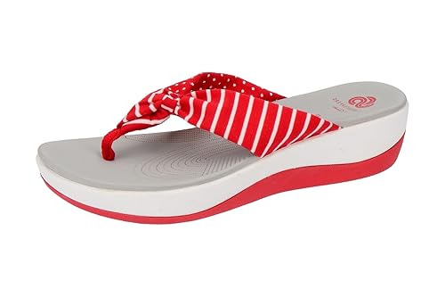 clarks red flip flops