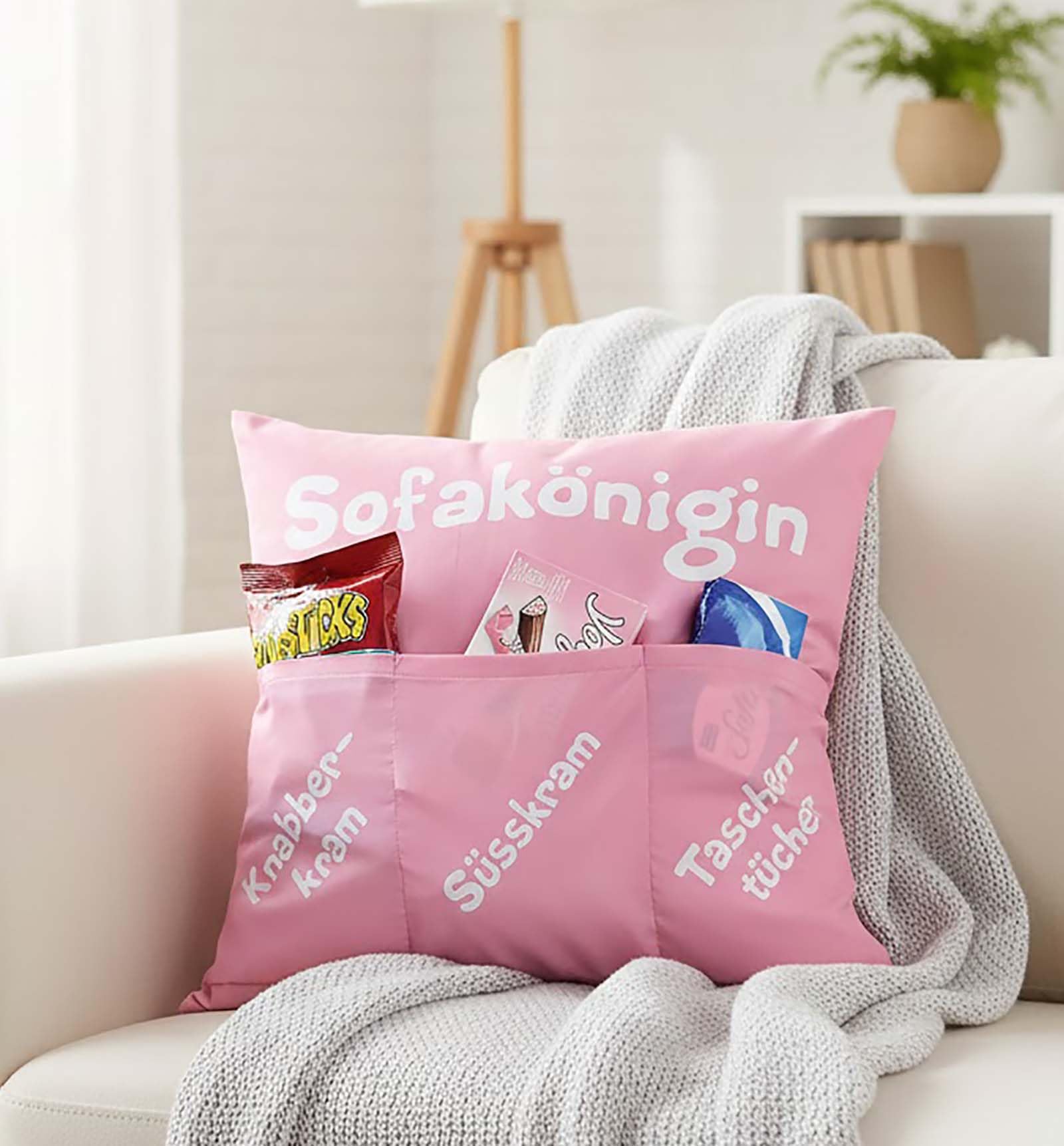 KAMACA Original Decorative Cushion with 3 Pockets to Fill Yourself Size 43 x 43 cm Great Gift for a Successful Sofa Evening Movie Night (Sofa Queen)