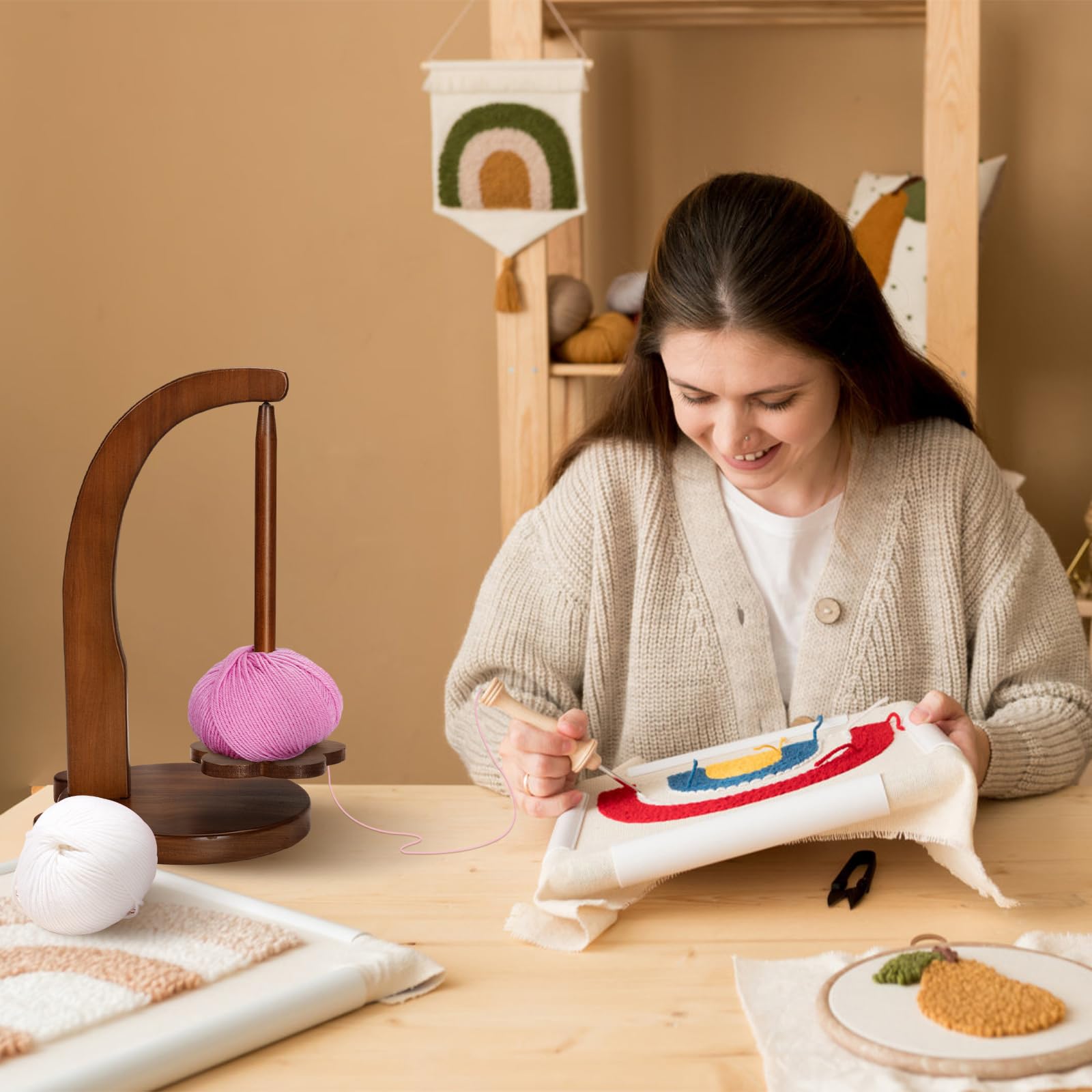 Yarn Holder for Knitting and Crocheting,Crochet Gift for Knitting Lovers,Wooden Yarn Spinner for Crocheting，yarn ball holder for knitting