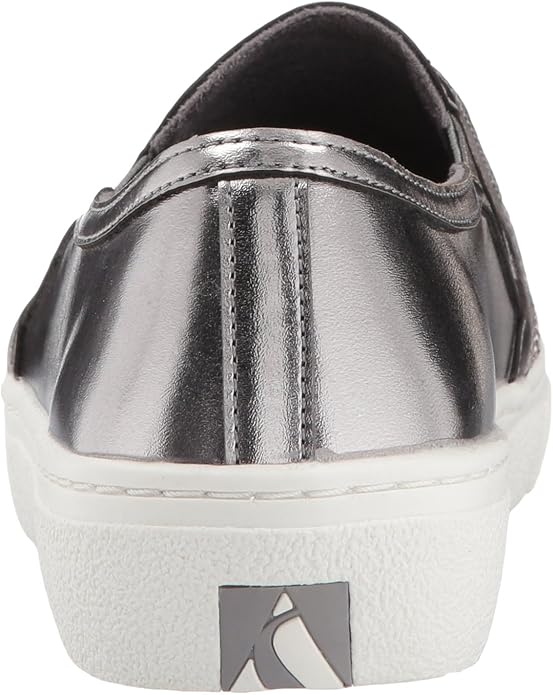 skechers goldie treasure chest