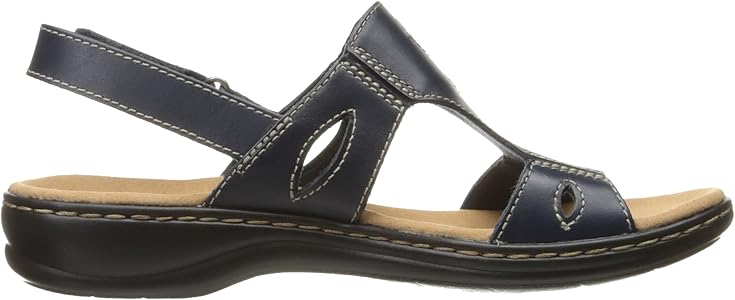 clarks women's leisa lakelyn flat sandal
