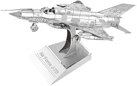 Playtastic Steck-Modellbausatz: 3D-Bausatz Düsenjet aus Metall im Maßstab 1:100, 26-teilig (Metallmodell)