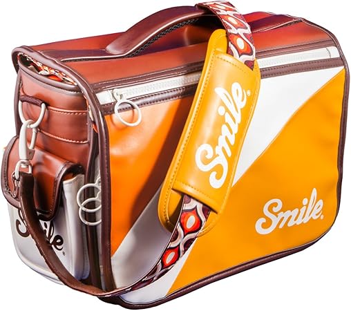 Amazon スペイン生まれのキュートなカメラグッズ カメラバッグ Smile Camera Bag L リバーシブル インナーケース付 カメラ 女子 おしゃれ 70 S カメラバック ケース 通販