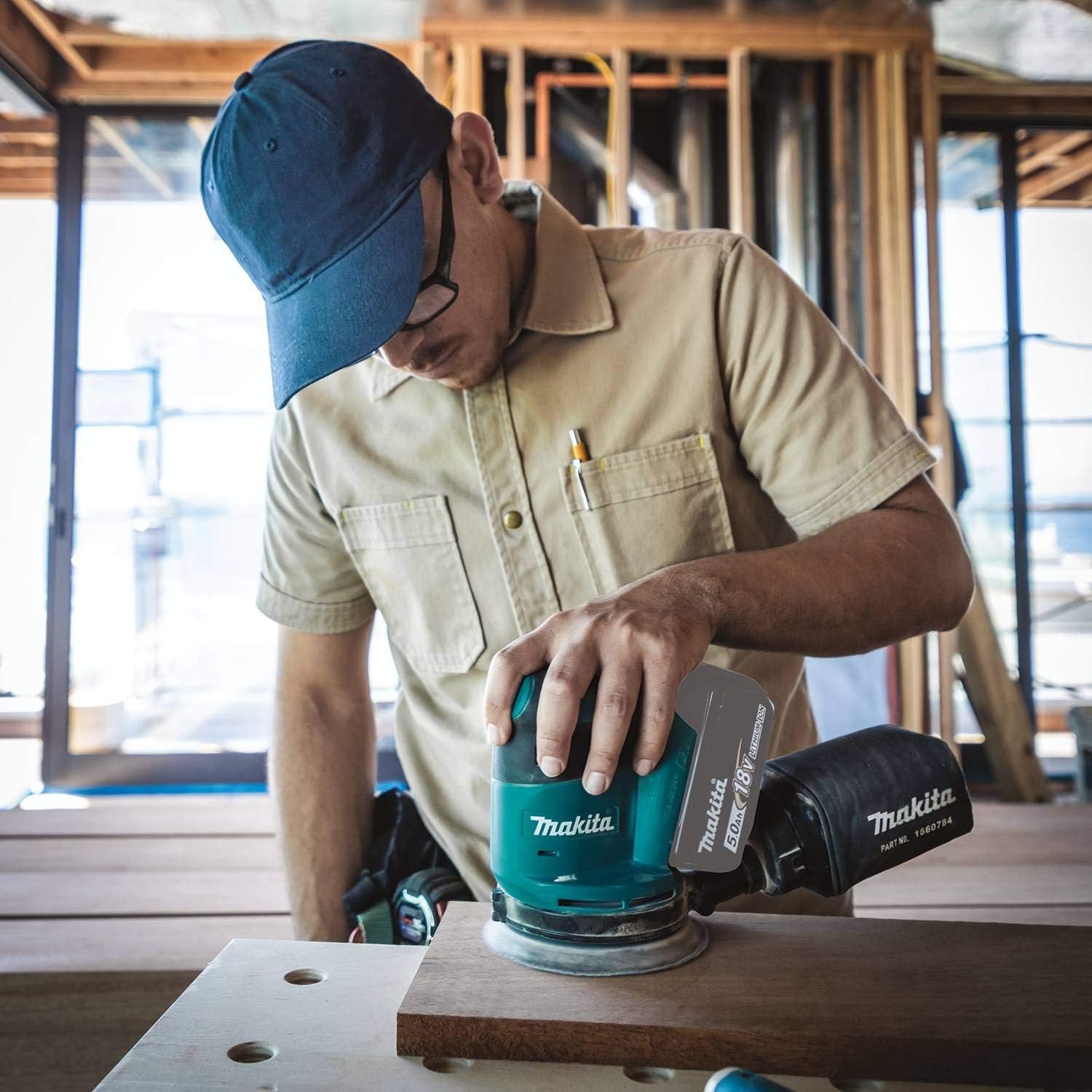 Makita XOB01Z 18V LXT Lithium-Ion Cordless 5"" Random Orbit Sander, Tool Only - - 