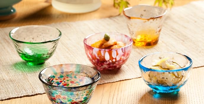 金盒特价 日本 石塚硝子 ADERIA 津轻 手工迷你玻璃酒杯套装 茶杯套装 ￥199.91 中亚Prime会员凑单免运费直邮到手￥221