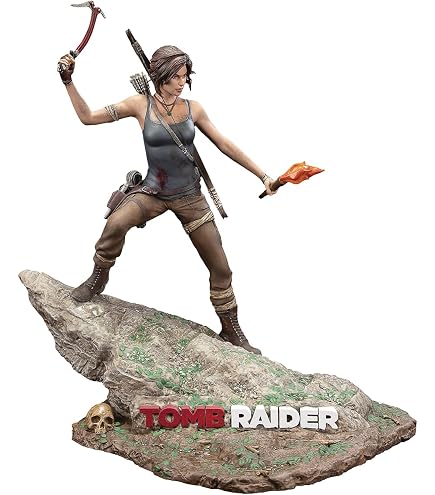 Amazon.com: Dark Horse Tomb Raider: Lara Croft (Classic Era) PVC