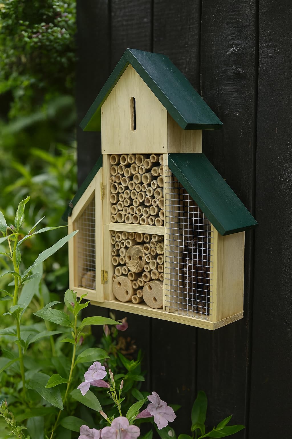 Garden Mile Large Wooden Insect Hotel for Garden Insect Hotel Large Bug Hotels Ladybird House Insects House Bug Houses for Garden Insects Hotels Bugs House Hanging Outdoor Habitat