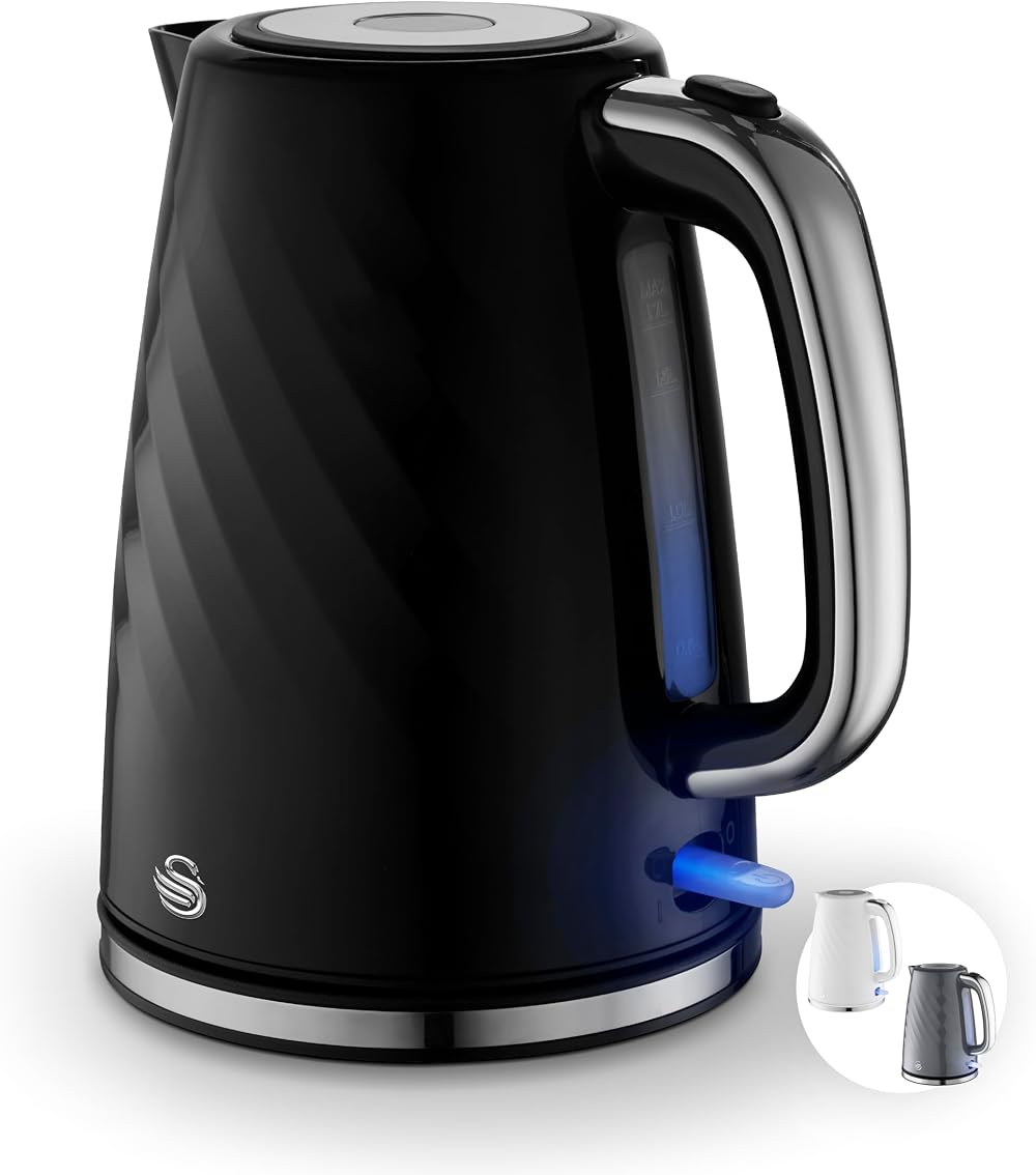 Swan Windsor Rapid Boil Kettle 1.7L 3KW Black with Filter & Cord Storage