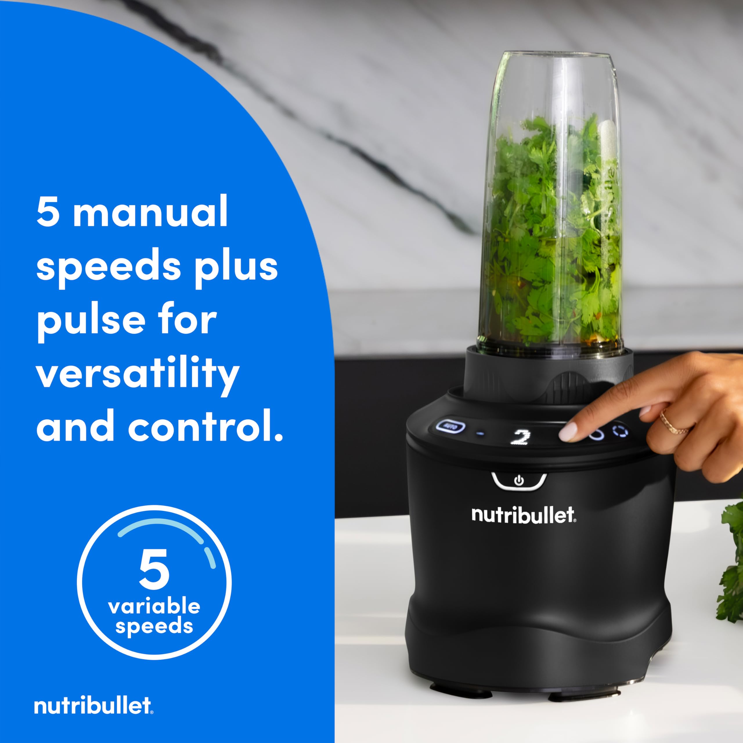 Combo de licuadora nutribullet® SmartSense, 1400 W, jarra de 64 oz, tazas de 32 oz y 24 oz, 5 velocidades, batidos, hielo y fruta congelada, leche de nueces, sopa, negro mate, NBF50700AK