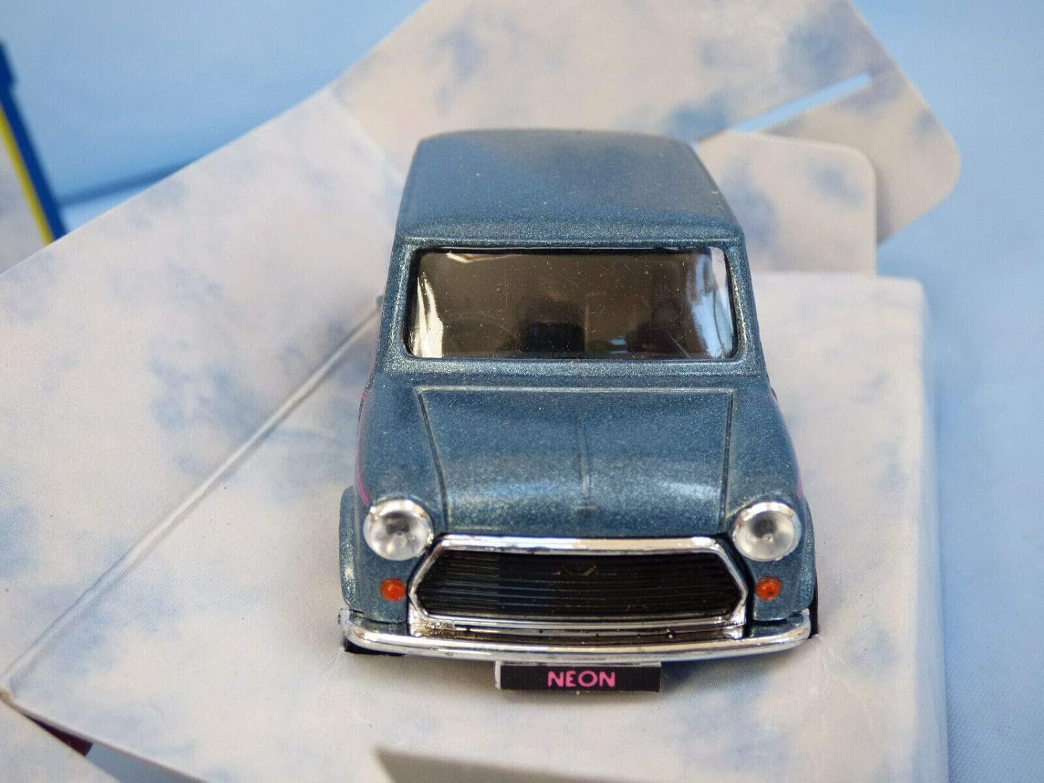 MINI LIMITED EDITION 94145 COLLECTIBLE SCALED DIE CAST MODEL, NOT