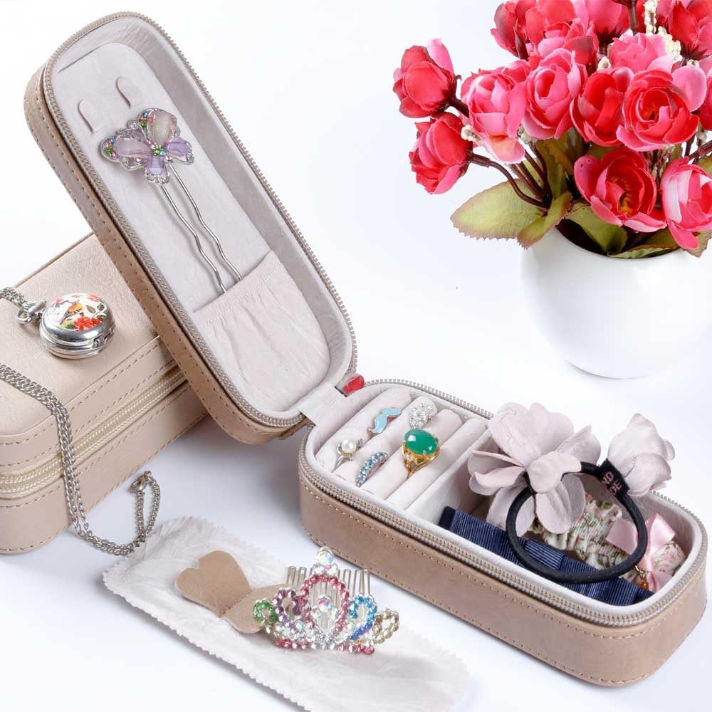 DOKEFUL Small Travel Jewelry Box Organizer with Zipper-Jewelry Case Organizer for Women Leather