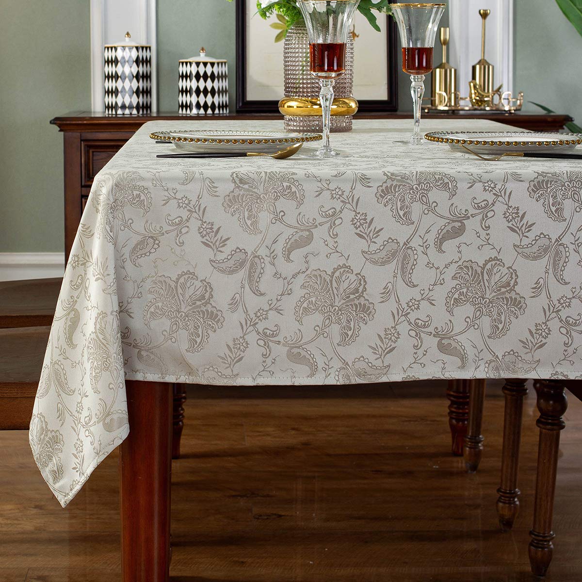 SASTYBALE Jacquard Tablecloth Floral Damask Table Cloth Spill Proof Dust-Proof Wrinkle Resistant Polyester Table Cover for Kitchen Dining Tabletop (Rectangle/Oblong, 152 x 213 CM (6-8 Seats), Sandy)