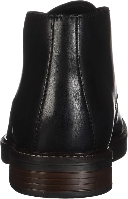 clarks paulson mid chukka boot
