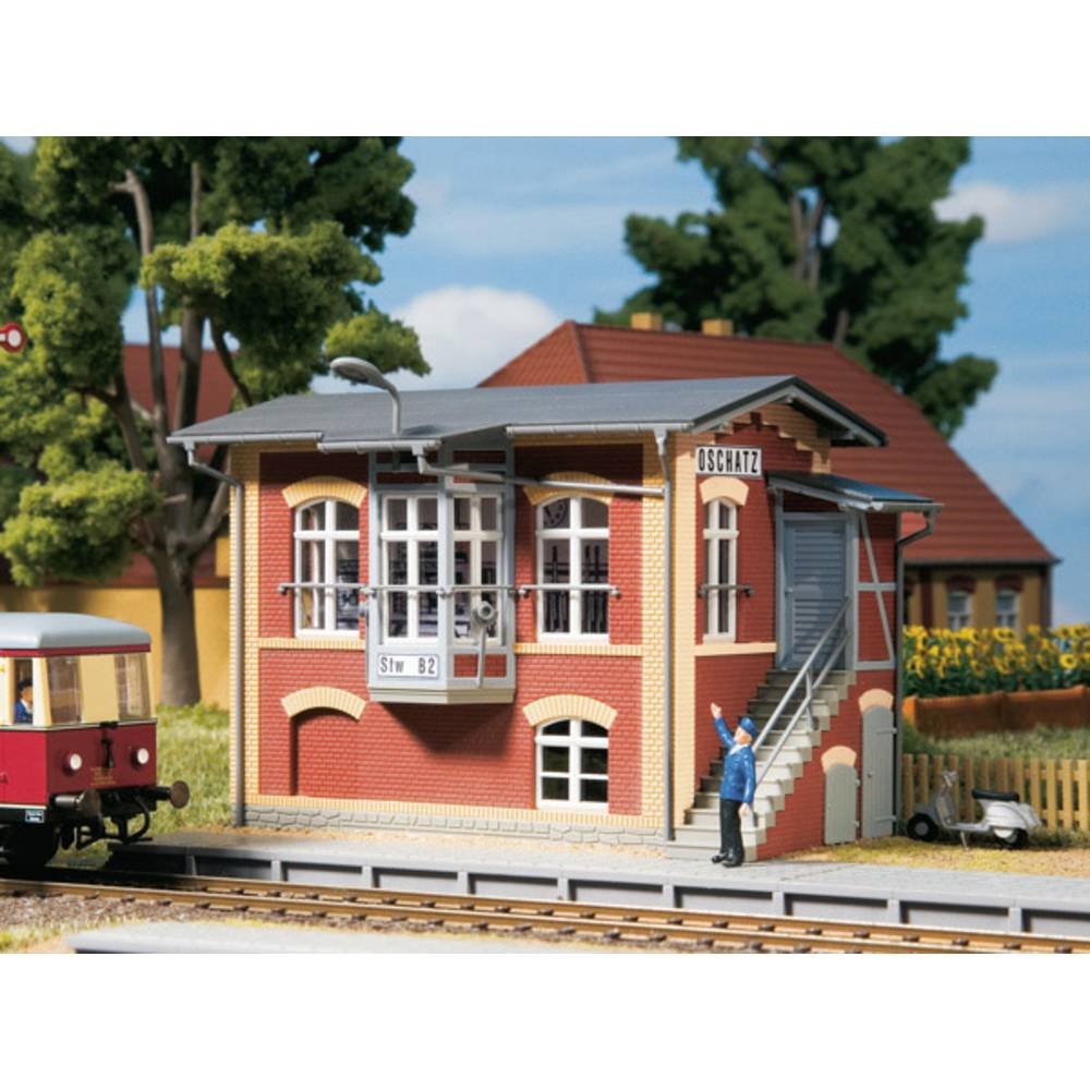 Auhagen 11411 "Oschatz Signal Box Modelling Kit
