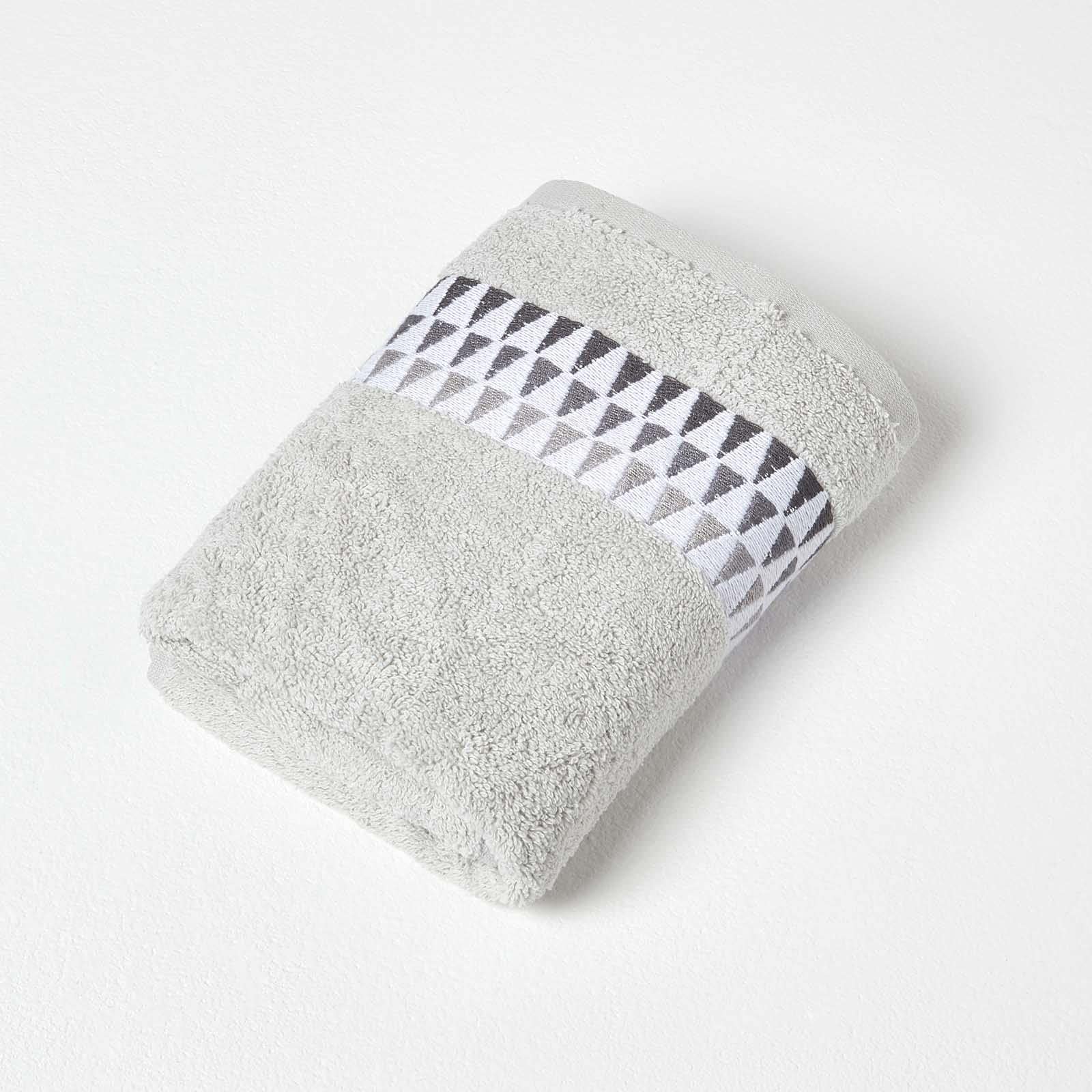 HOMESCAPES Geometric Pattern Grey Hand Towel 100% Cotton Super-Absorbent & Soft Small Guest Towel with Retro Design