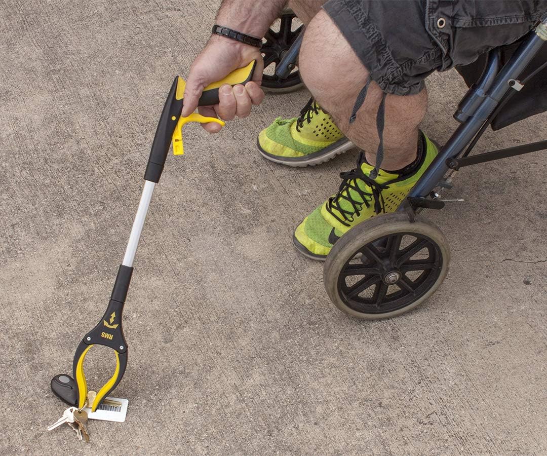 2-Pack 32 Inch and 19 Inch Grabber Reacher with Rotating Jaw - Mobility Aid Reaching Assist Tool: Health & Personal Care