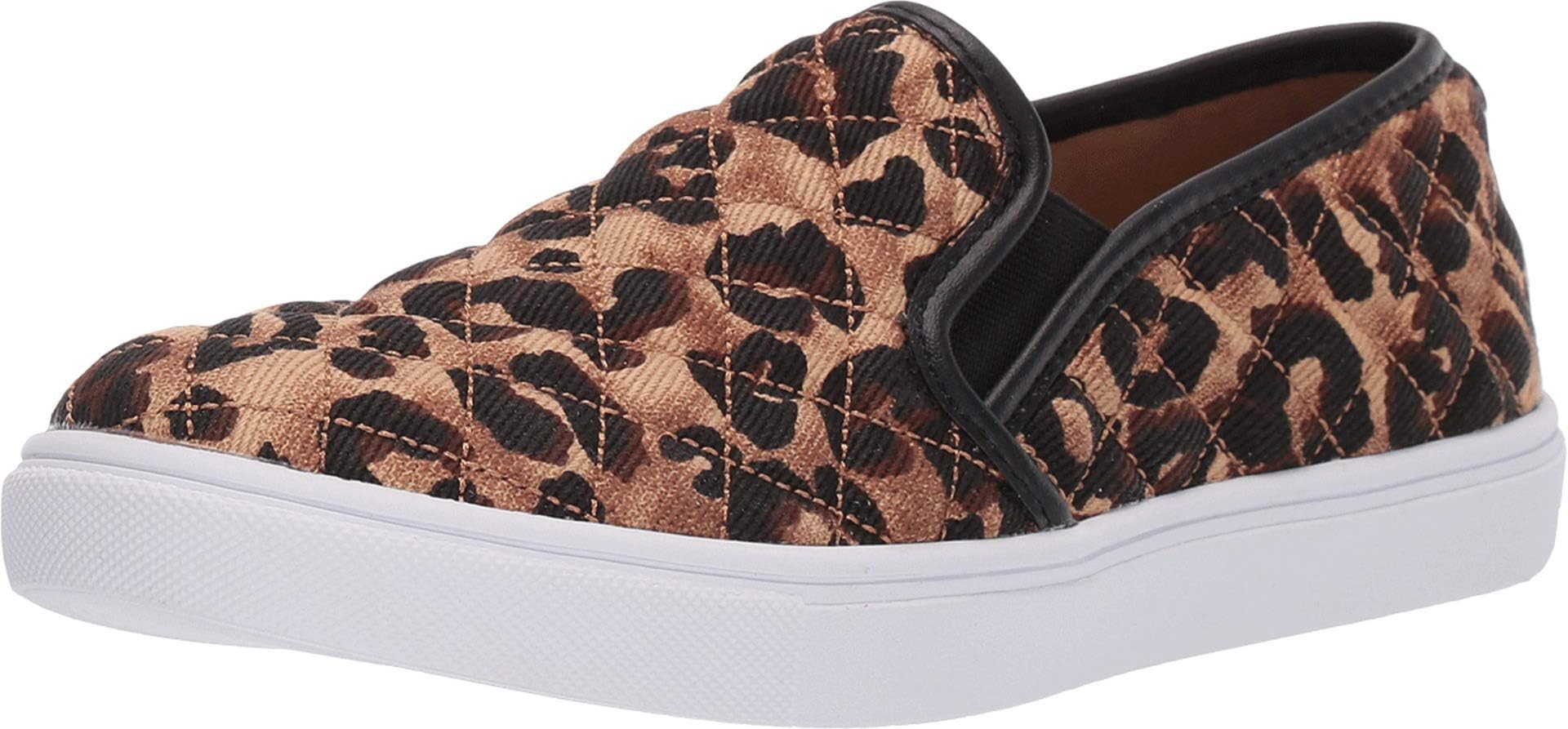 Steve Madden Women's Ecentrcq Sneaker, Medium