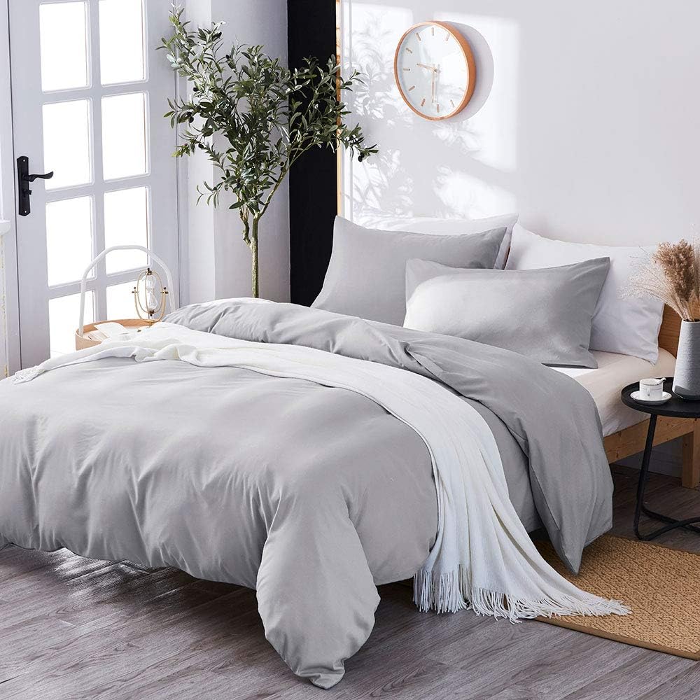 Marriarics 3 Piece Lightweight Duvet Cover Queen - Ultra Soft Washed Process Microfiber Gray Duvet Cover Set - Comforter Cover with Zipper Closure and 2 Pillow Shams(Gray, Queen)