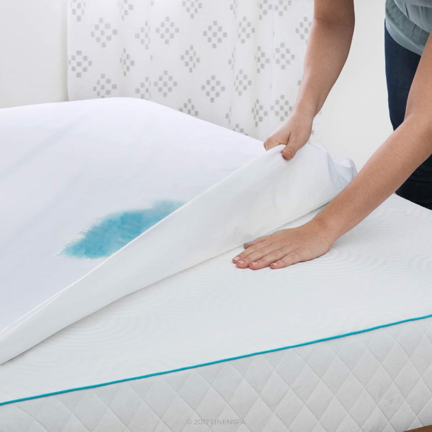 LINENSPA Premium Smooth Fabric Mattress Protector-100% Waterproof-Hypoallergenic-Vinyl Free Protector, Queen, White: Home & Kitchen