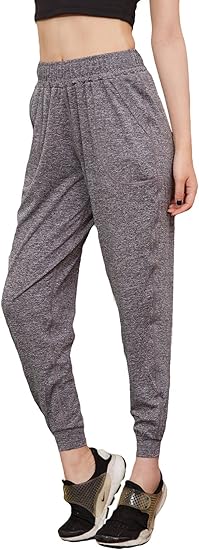 loose leggings with pockets