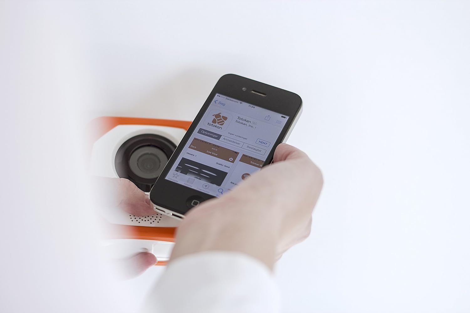 totokan portable baby monitor