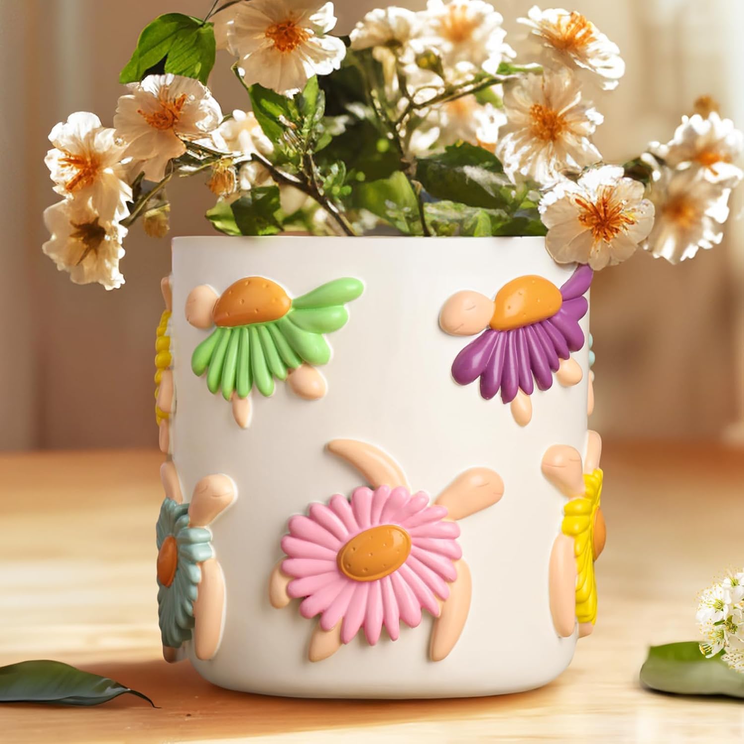 AmiCera Colourful Flower Pot Daisy Turtle Shape, Unique Plant Pots with Drainage, Small Succulent Planter Pots for Indoor Plants, Funky Gardening Gift for Plant Lovers, Eclectic Home Decor, White