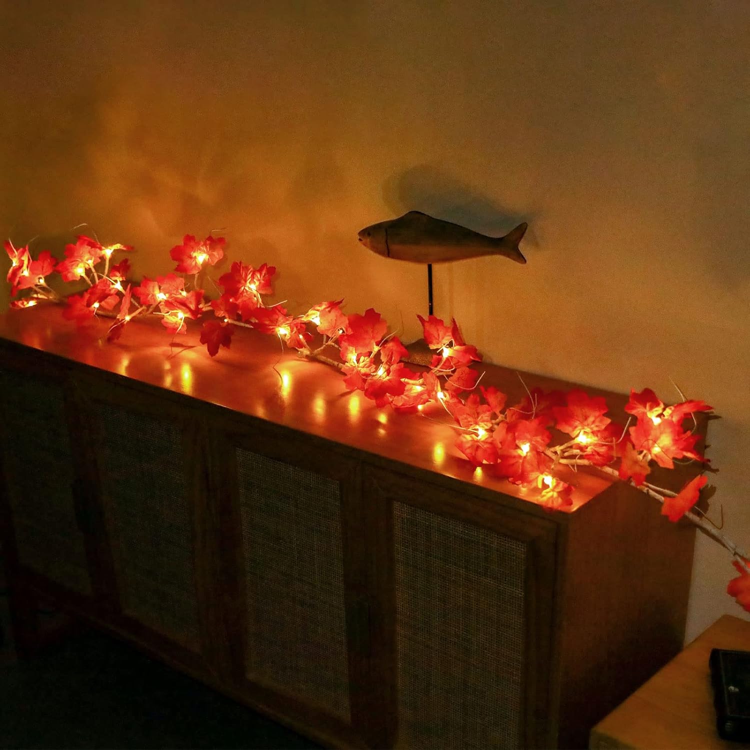 Wreaths, Garlands & Swags - Lighted Garland with Maple Leaves, Hypestar 6FT Lighted Mantle Battery Operated Fall Garlands with 48 LEDs for Home and Fireplace Decorations (Battery Operated White Maple Garland)