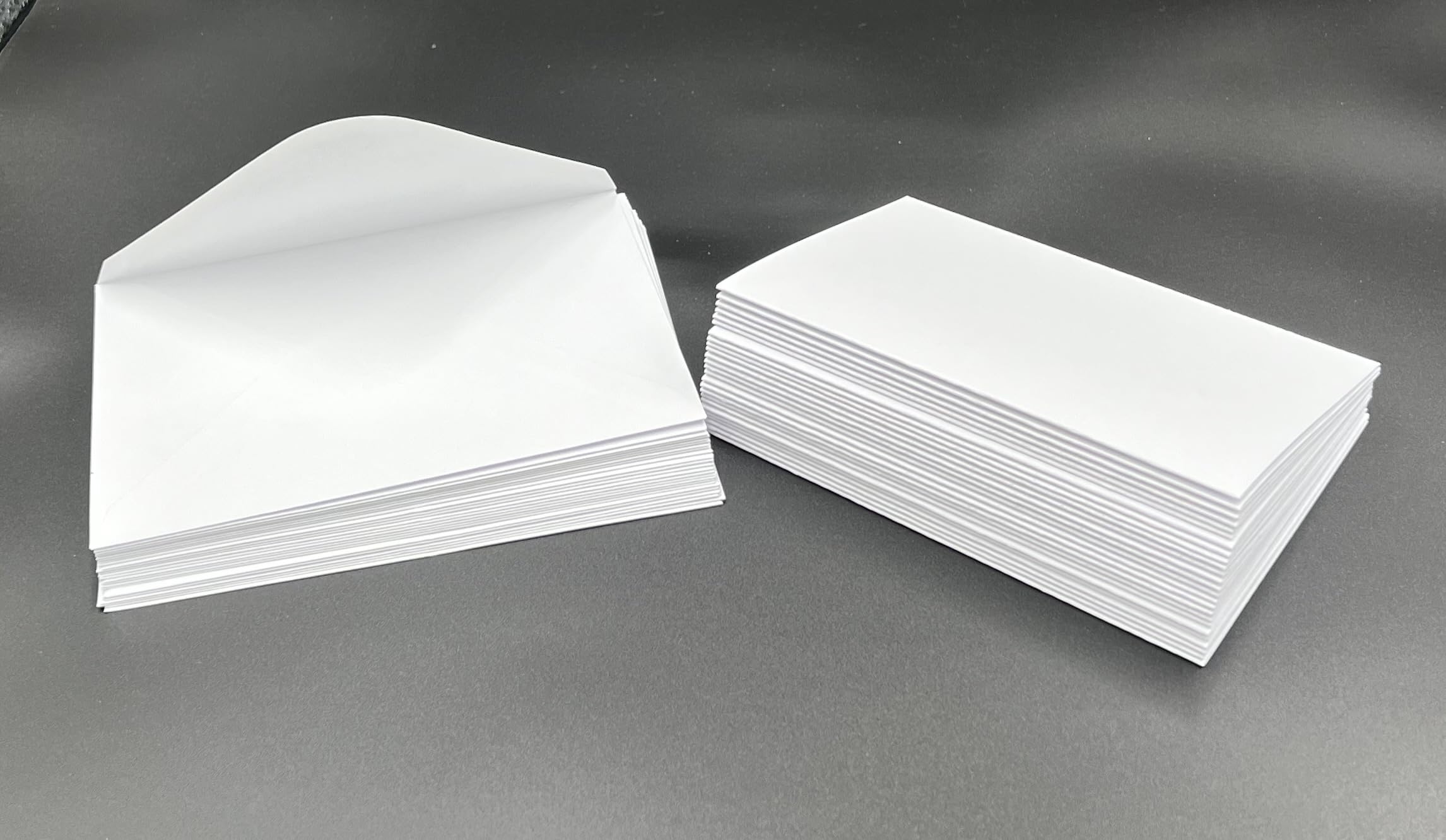 House of Card & Paper Pre Scored A5 White Card 250gsm Folds to A6 Card with Matching C6 Envelopes (Pack of 50)
