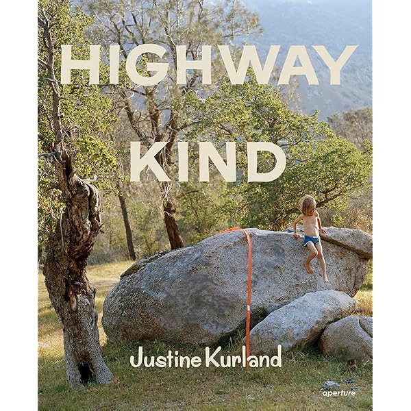 Amazon.com: Ryan McGinley: Way Far: 9780847846917: Rimanelli