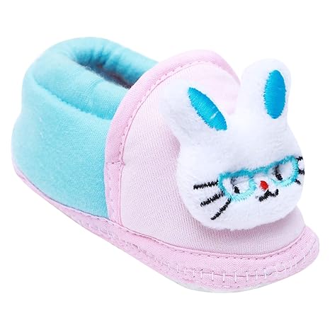 pink and blue baby shoes