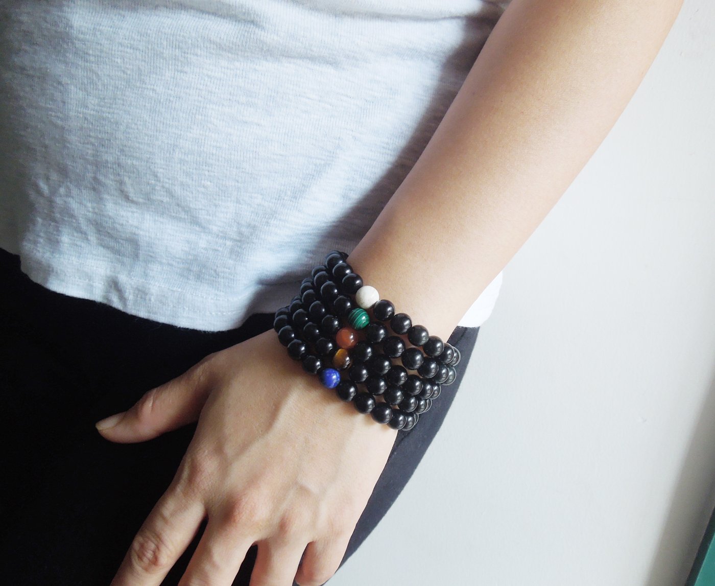 COLORFEY Women\'s Fashion Bracelets with 8mm Black Genuine Gemstone Yoga Balancing Healing Chakra Energy Beads Lucky Charm Bracelet(Lapis Lazuli)