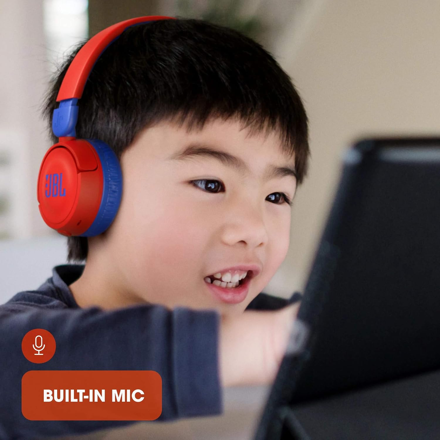 JBL Jr 310 - Children's Over-Ear Headphones with Aux Cable and Built-in Microphone, in Blue and Pink - Image 4
