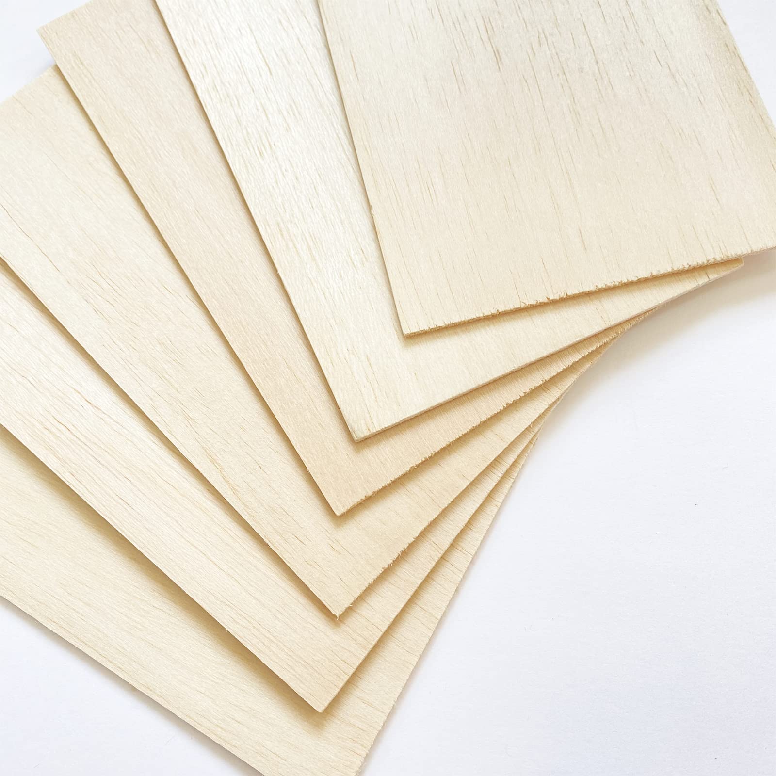 20 Pcs Wood Sheets,Unfinished Balsa Wood Sheets for Crafts DIY Thin Woodsheet for Wooden DIY Ornaments,Scrabble Tiles,House Aircraft Ship Boat,School Projects(150x100x2mm)