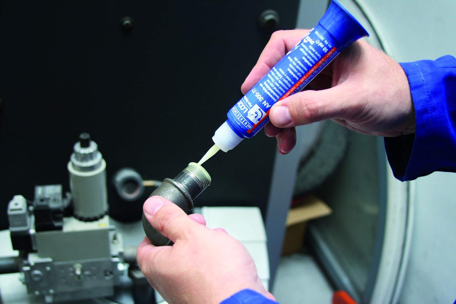 WEICONLOCK® AN 305-77 50 ml thread sealant, yellow - Image 4