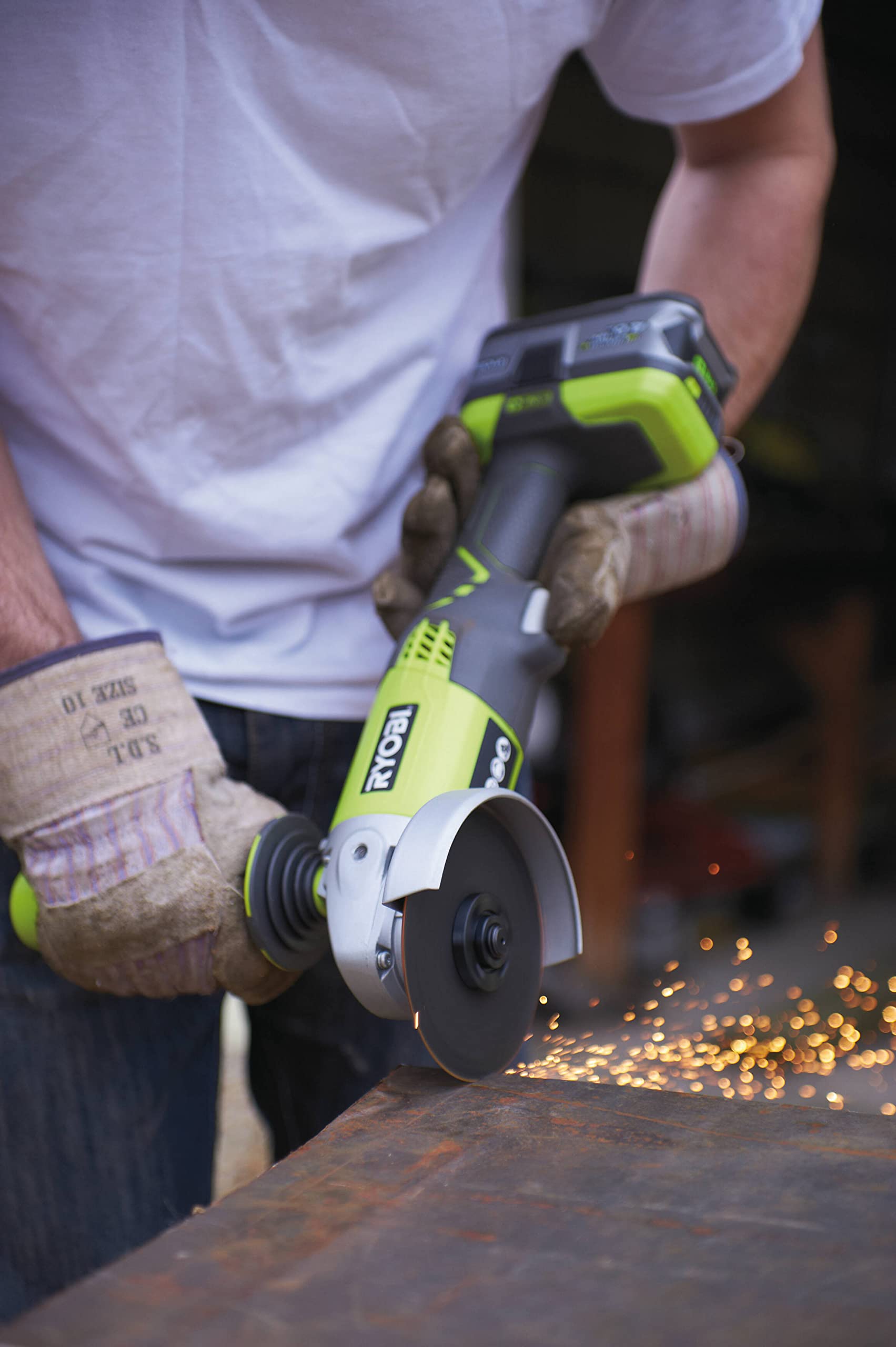 RYOBI - Combo 2 Werkzeuge: 1x Bohrschrauber R18DD3-0 + 1x Winkelschleifer 115mm R18AG-0 + 2x Akku 2,0Ah + 1x Schnellladegerät 2,0A im Transportbeutel - R18DDAG-220S 2
