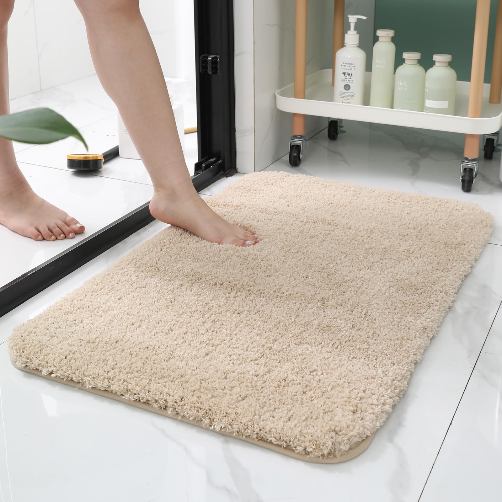 HOUSERAN Bathroom Rug 50x80cm, Extra Soft Microfiber Bath Mat, Non slip Washable, Water Absorbent, Bathroom Mat Quick Dry for Bathroom Floor, Tub and Shower, Beige