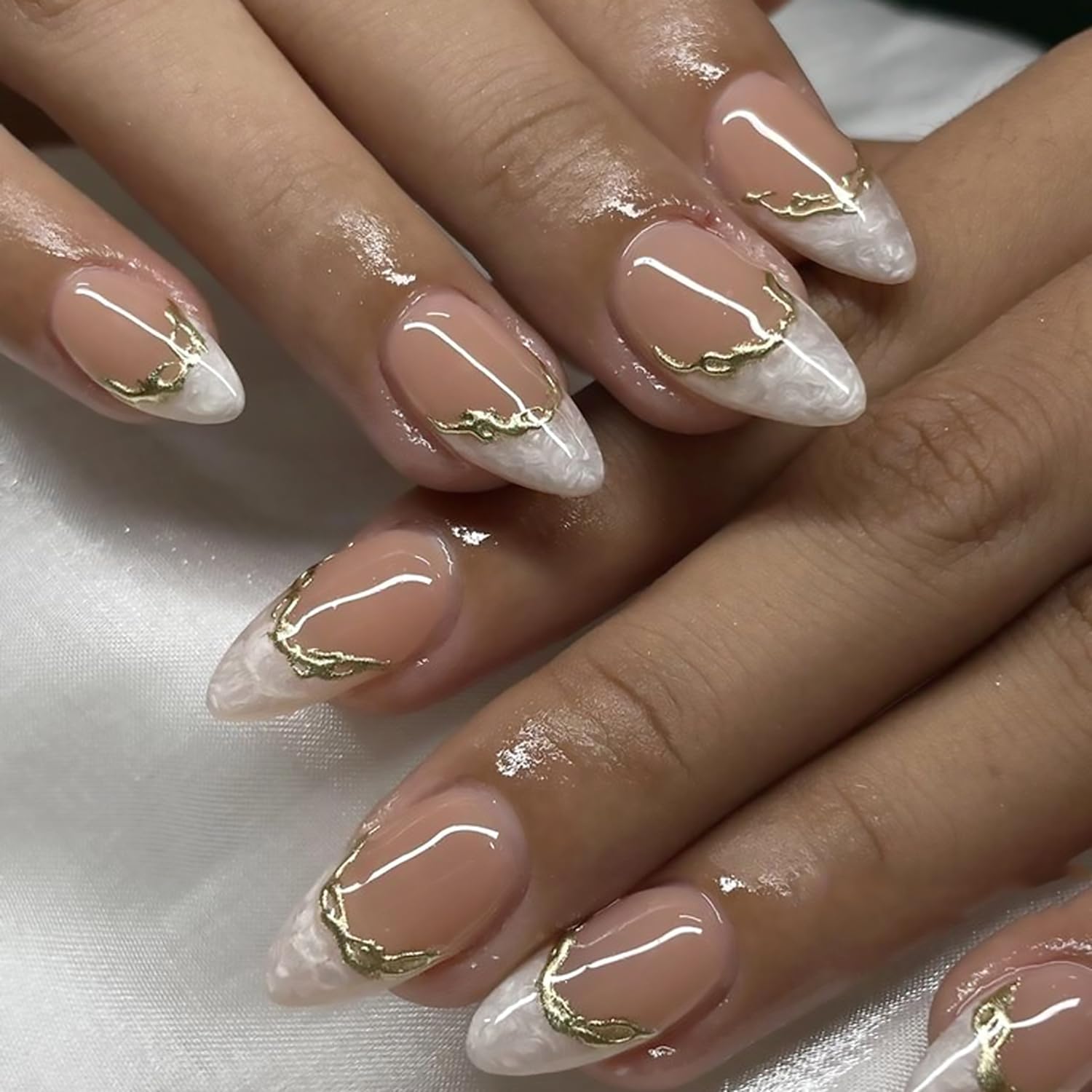 Photo 1 of Tyuimhx White French Tip Press on Nails Short Almond Fake Nail with Designs 3D Gold French Line False Nails Glossy Full Cover Stick on Nail Acrylic Artificial Glue on Nail for Women 24 Pcs