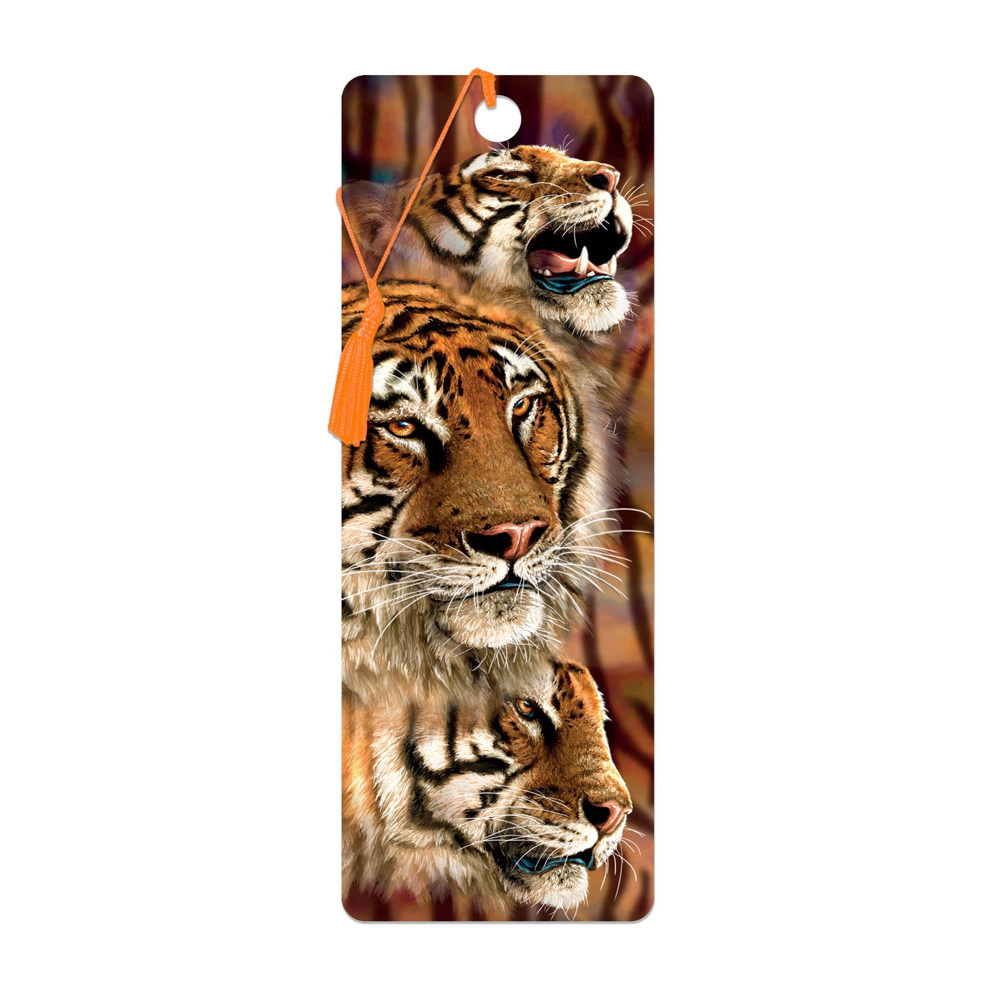3D LiveLife Bookmark - Tiger Stripes from Deluxebase. Cute Lenticular Tiger Page Marker. Animal Themed Accessories for Book Lovers. Small Gifts for Men, Women, Writers and Teachers. — image 1
